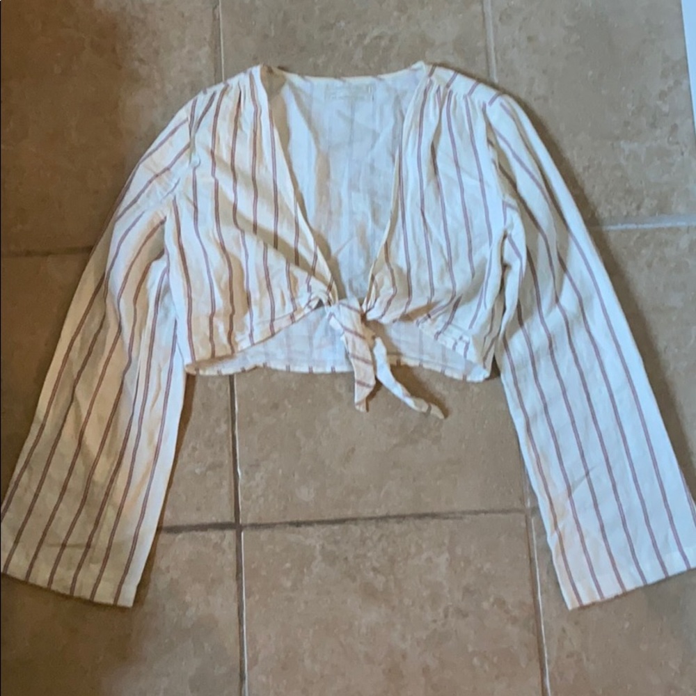 Long sleeve crop top